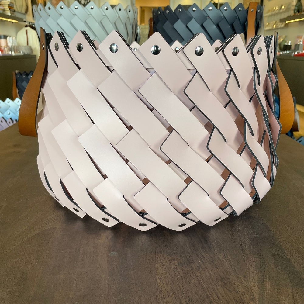 Medium Braided Leather Basket With Handles Pink